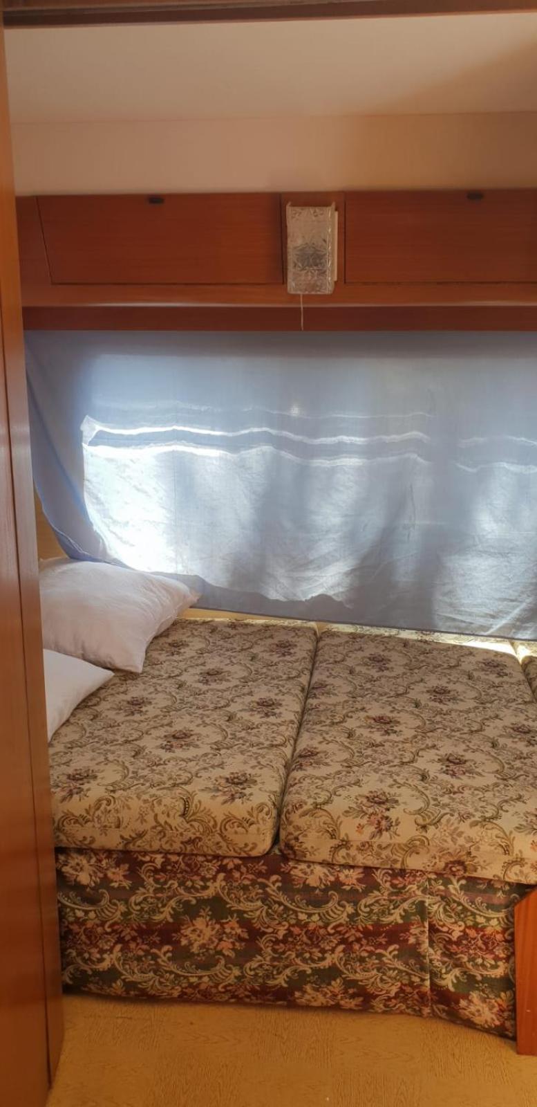 Camping Coté Caravane Vias